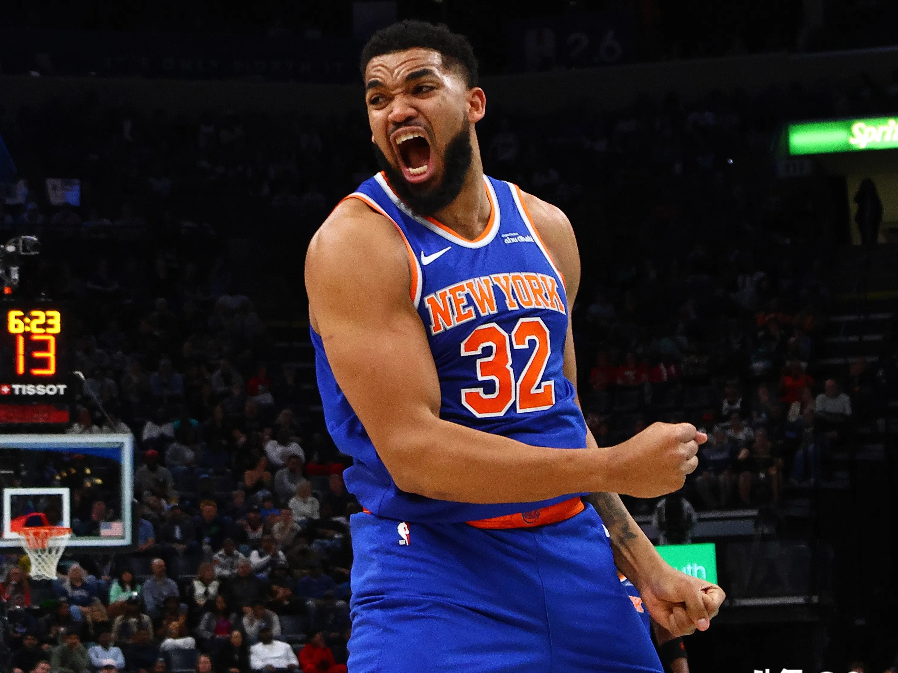 NBA总决赛：快船大胜尼克斯取得开门红