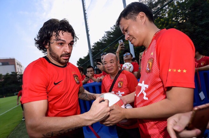 PG电子试玩官网-包含恒大胜利后球员互动引关注的词条