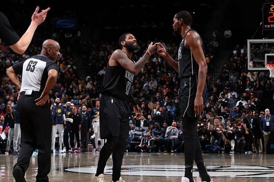 PG中国登录入口-紧张战局：步行者队对决篮网队谁能脱颖而出