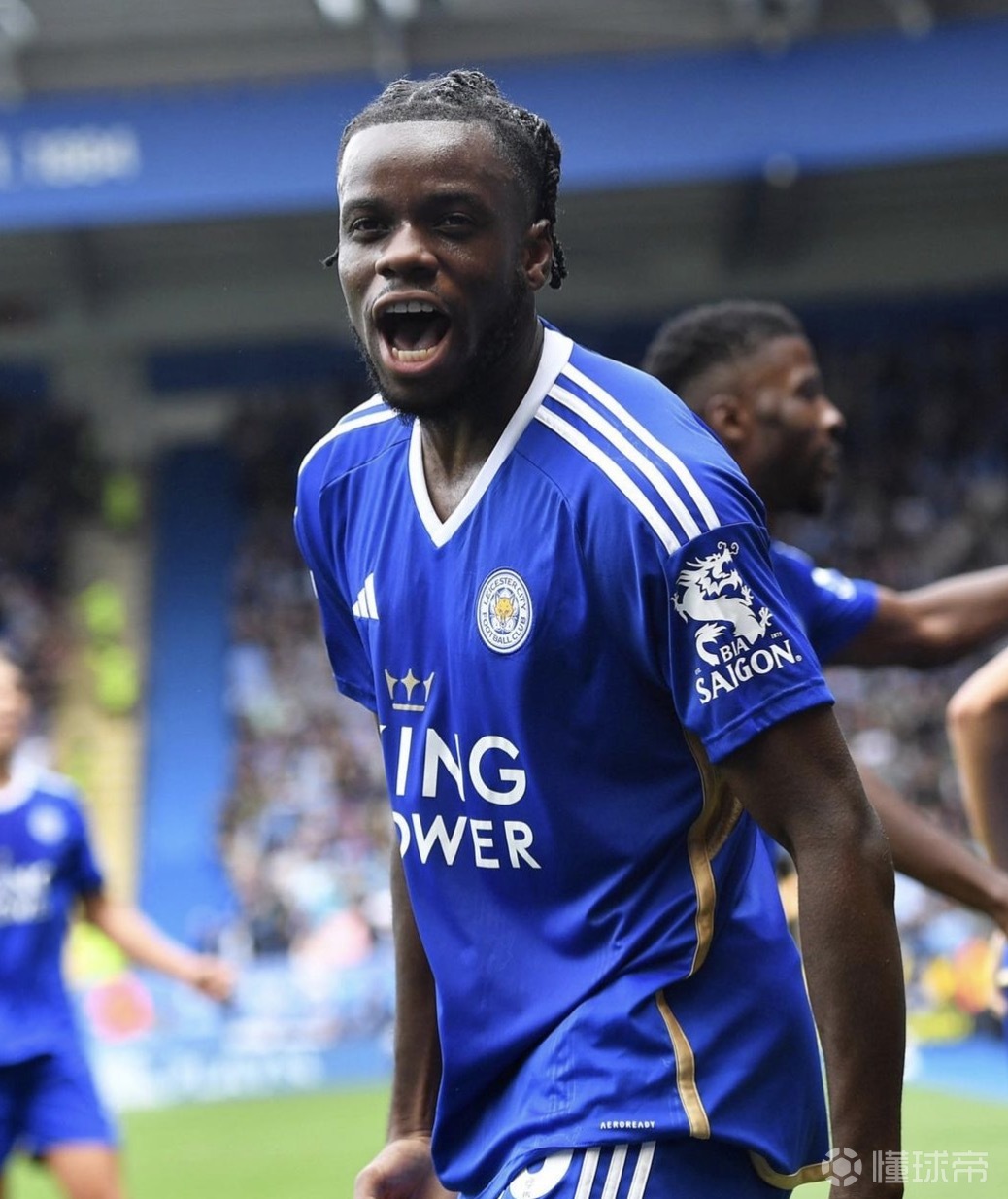 莱斯特城新援开挂，继续保持不败战绩