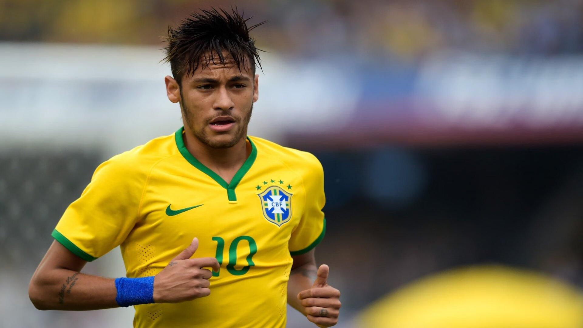 福克斯全程高能输出引爆全场，广厦队血拼雷霆展硬汉本色—一场跨界篮球巅峰对决